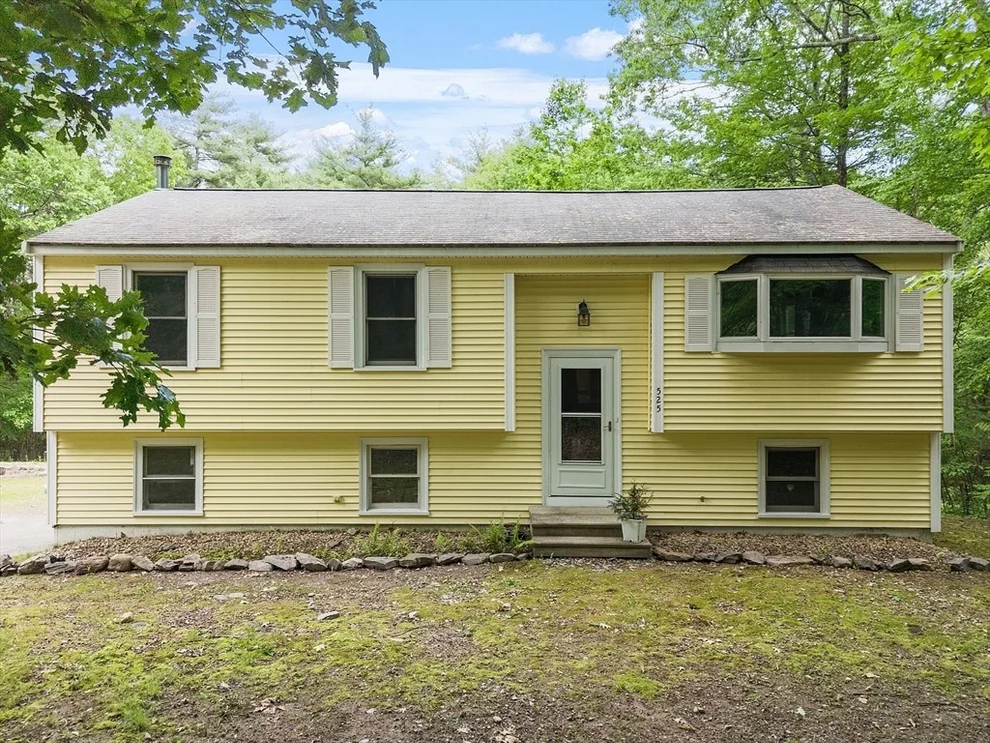Unit for sale at 525 Flat Hill Rd, Lunenburg, MA 01462