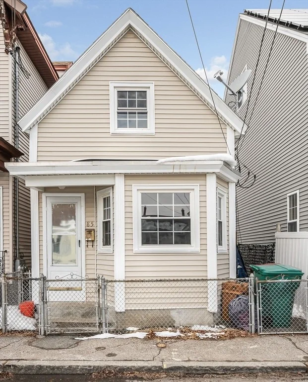 Unit for sale at 85 Kinsman Street, Lowell, MA 01852