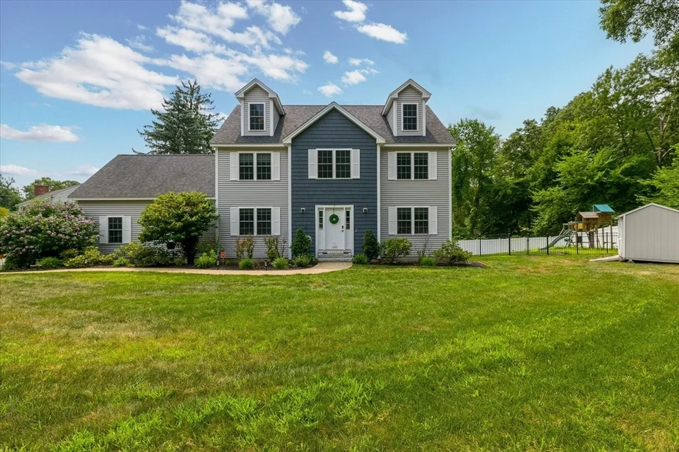 Unit for sale at 7 Beaman Ln, Marlborough, MA 01752