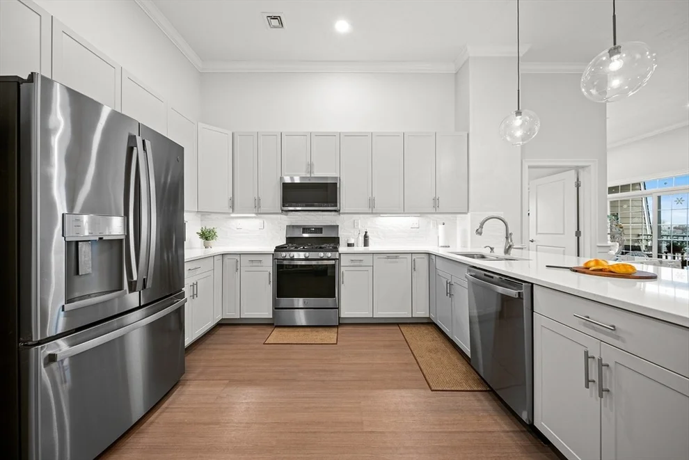 Unit for sale at 320 Middlesex Ave, Medford, MA 02155