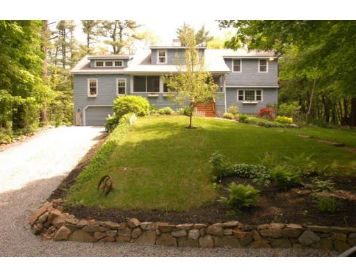 Unit for sale at 154 Topsfield Rd, Boxford, MA 01921