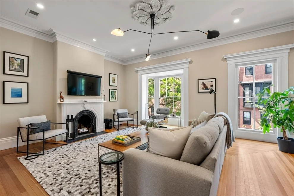 Unit for sale at 103 West Springfield Street, Boston, MA 02118