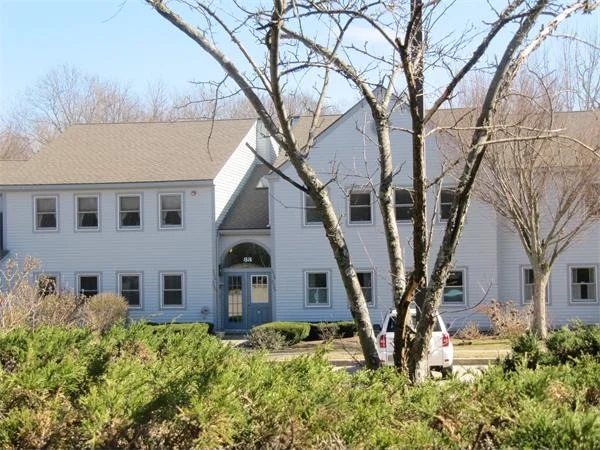 Unit for sale at 3304 Tuckers Ln, Hingham, MA 02043