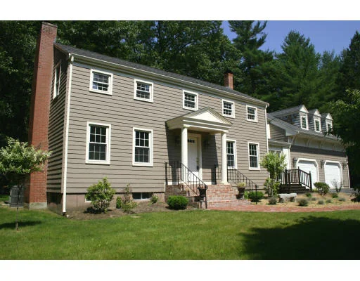 Unit for sale at 24 Colonial Rd, Sudbury, MA 01776