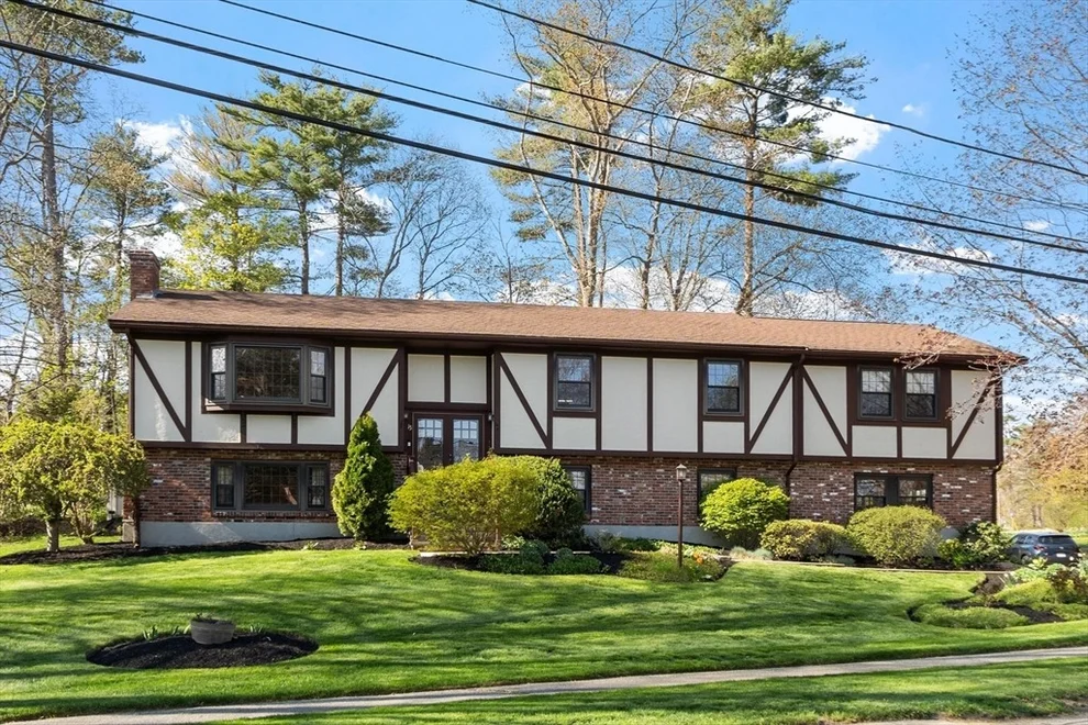 Unit for sale at 15 Kennel Hill Drive, Beverly, MA 01915