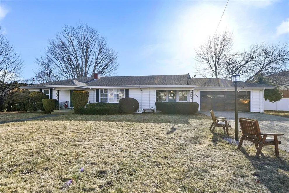 Unit for sale at 2346 County St, Somerset, MA 02726