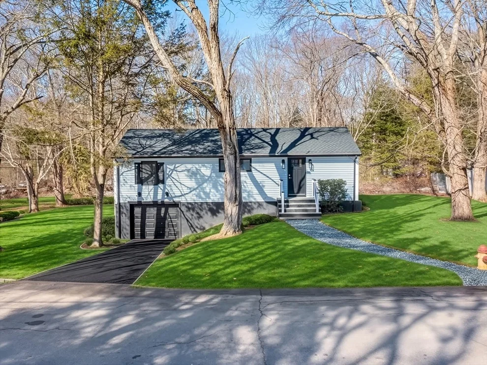 Unit for sale at 41 Flora Rd, Attleboro, MA 02703