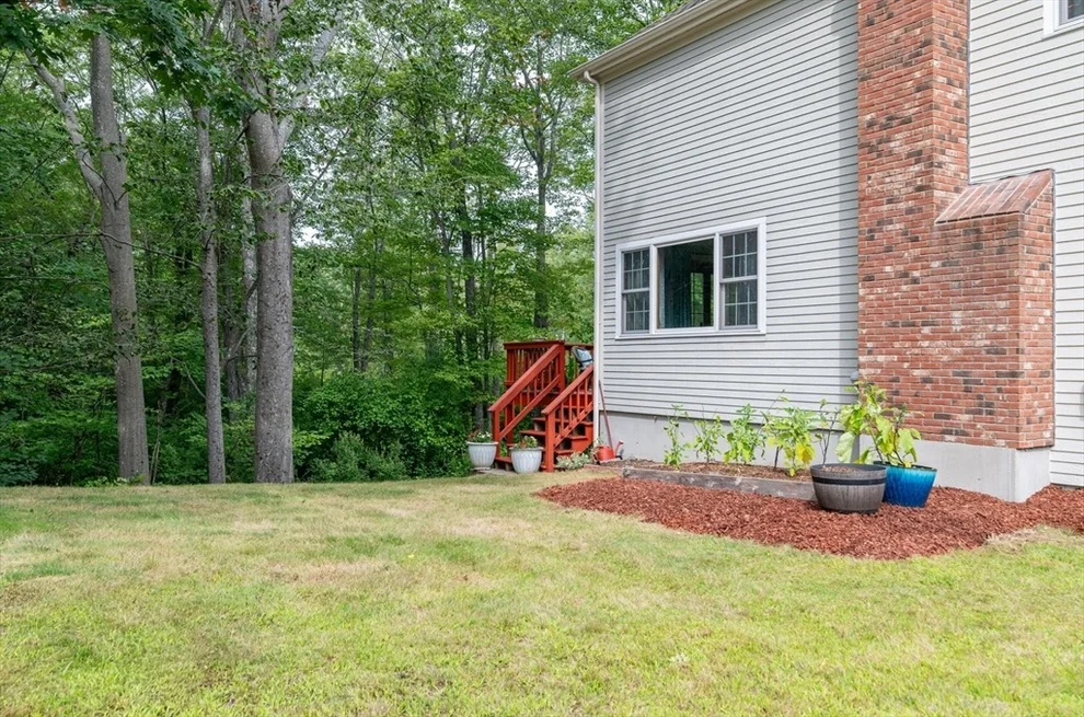Unit for sale at 57 Sheri Ln, Weymouth, MA 02190