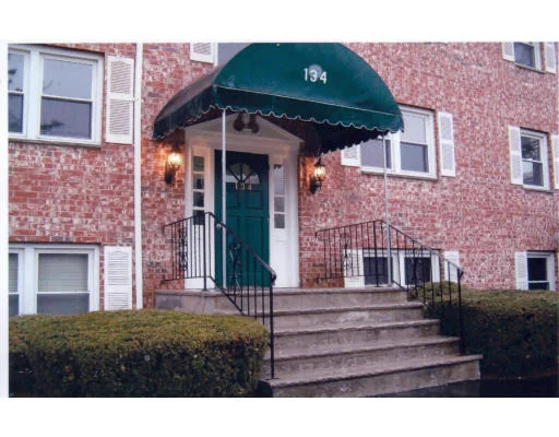 Unit for sale at 134 Tyngsboro Rd, Chelmsford, MA 01824