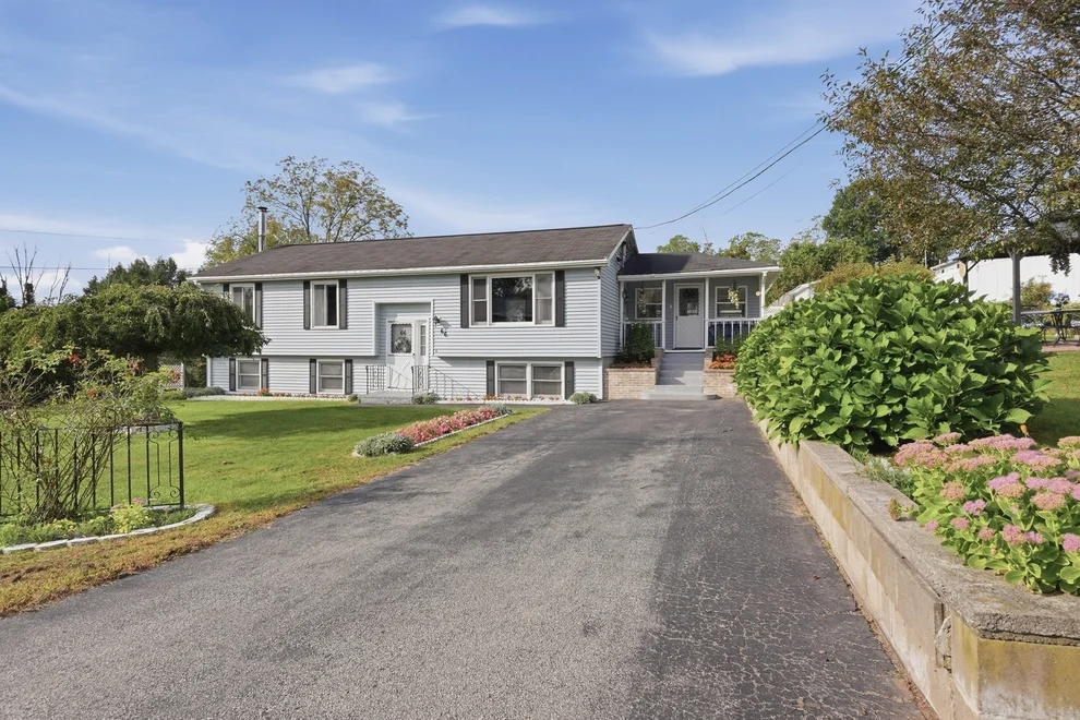 Unit for sale at 66 Observatory Avenue, Haverhill, MA 01832