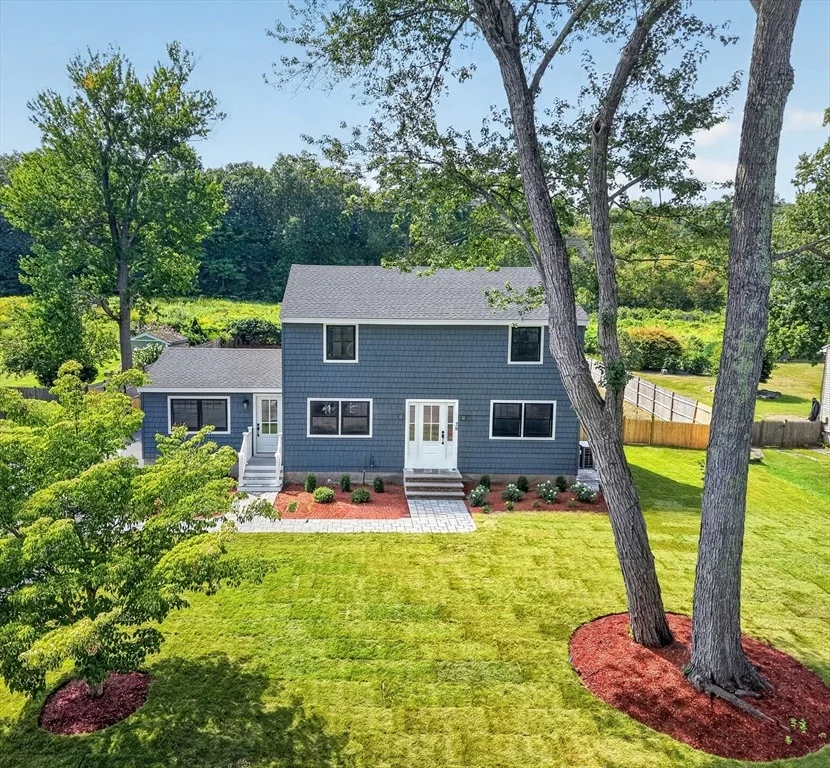 Unit for sale at 28 Fieldstone Dr, Burlington, MA 01803