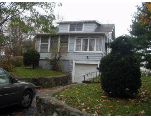 Unit for sale at 175 Grove St, Randolph, MA 02368
