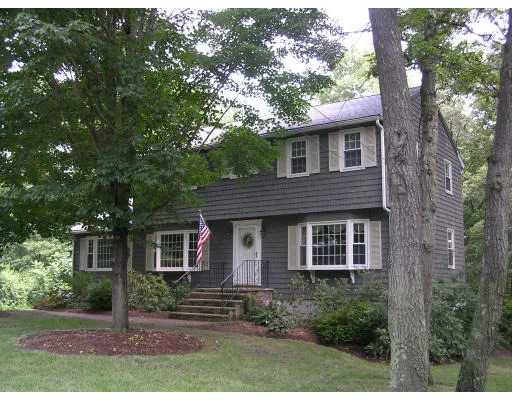 Unit for sale at 38 Lovett Ln, Chelmsford, MA 01824