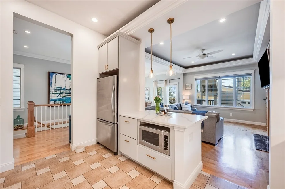 Unit for sale at 425 E 6th St, Boston, MA 02127