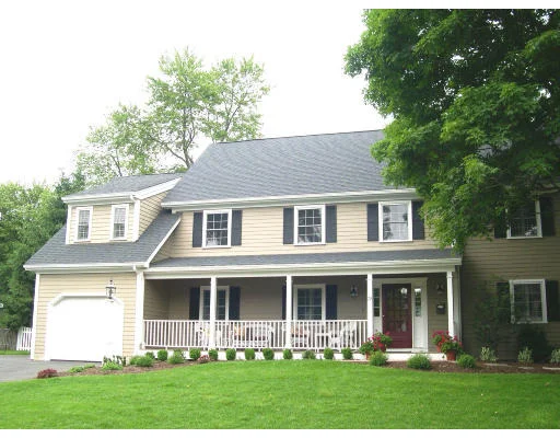 Unit for sale at 72 Chesterton Road, Wellesley, MA 02482