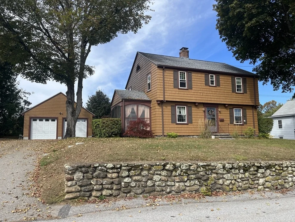 Unit for sale at 112 Chestnut St, Southbridge, MA 01550