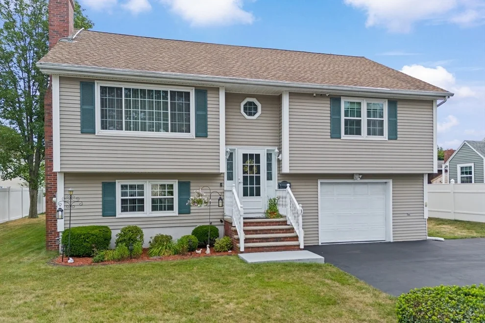 Unit for sale at 3 Weisner Pkwy, Methuen, MA 01844