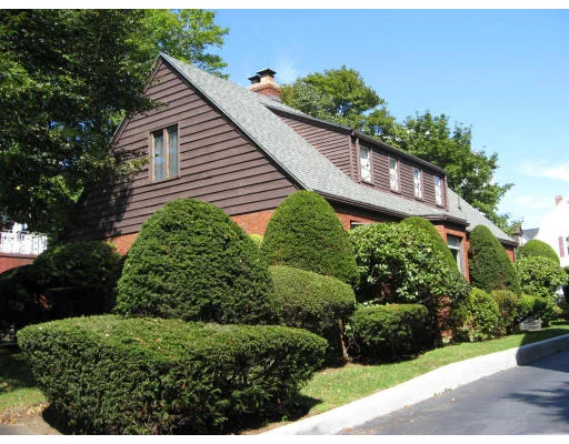 Unit for sale at 10 Wallace Road, Lynn, MA 01902