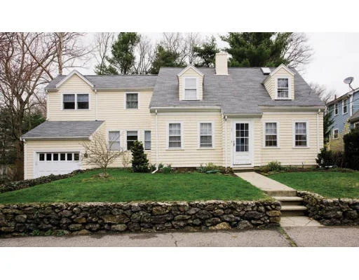 Unit for sale at 32 Sherrin Road, Brookline, MA 02467