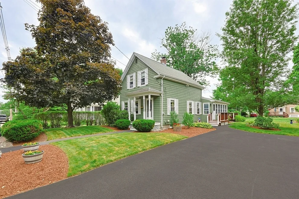 Unit for sale at 158 High Street, Mansfield, MA 02048