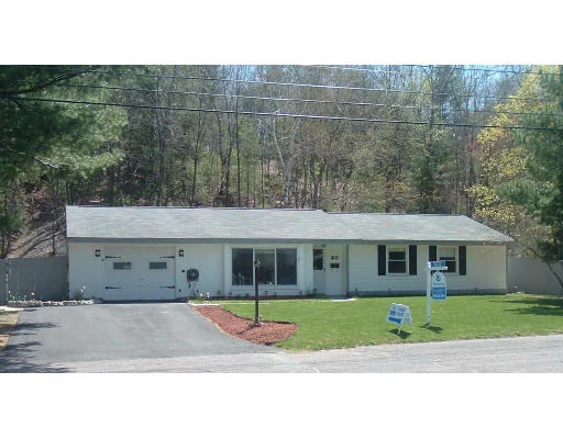 Unit for sale at 20 Larnis Rd, Framingham, MA 01701