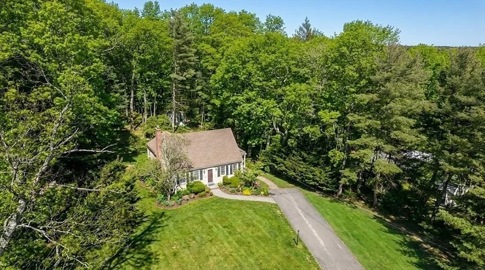 Unit for sale at 75 Masthead Drive, Norwell, MA 02061