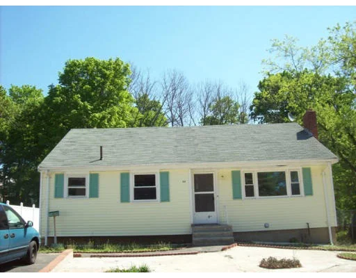Unit for sale at 40 Abbott Pl, Brockton, MA 02301