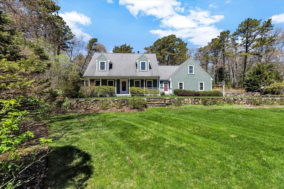 Unit for sale at 6 Sheep Pasture Way, Sandwich, MA 02537