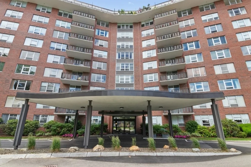 Unit for sale at 280 Boylston St, Newton, MA 02467
