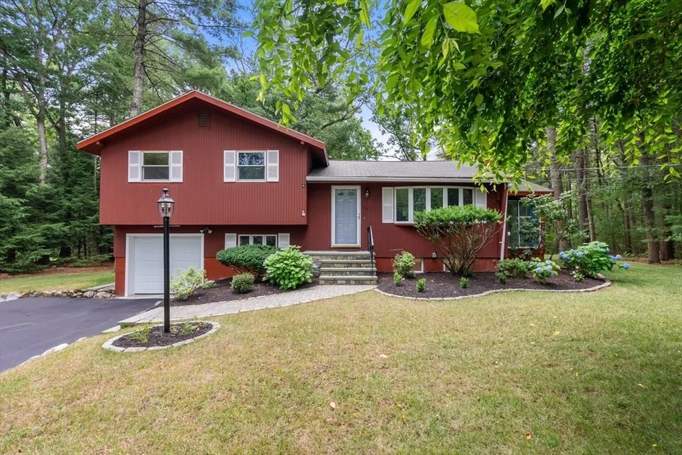 Unit for sale at 25 Meadowbrook Road, Sudbury, MA 01776