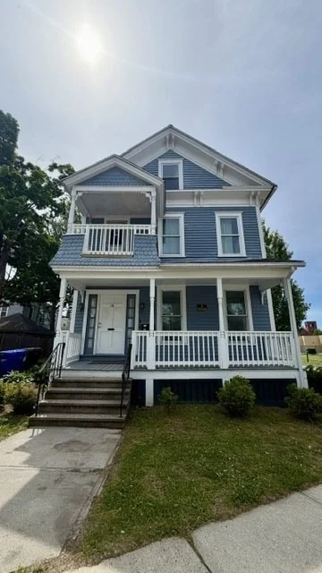 Unit for sale at 111-113 Bay, Springfield, MA 01109