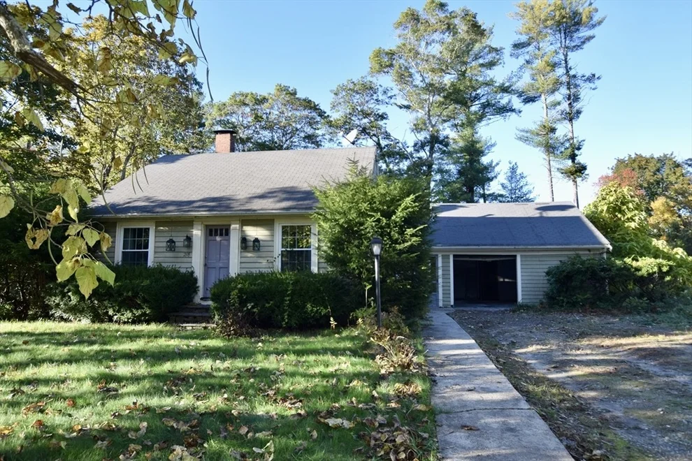 Unit for sale at 218 Auburn St., Bridgewater, MA 02324