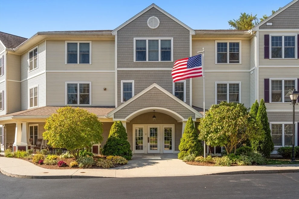 Unit for sale at 7 Crescent Way, Sturbridge, MA 01518