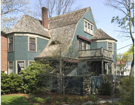 Unit for sale at 14 Lawndale Street, Belmont, MA 02478