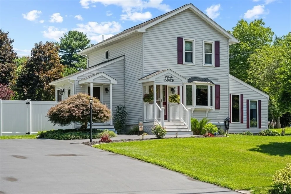 Unit for sale at 33 Scenic Ave, Webster, MA 01570