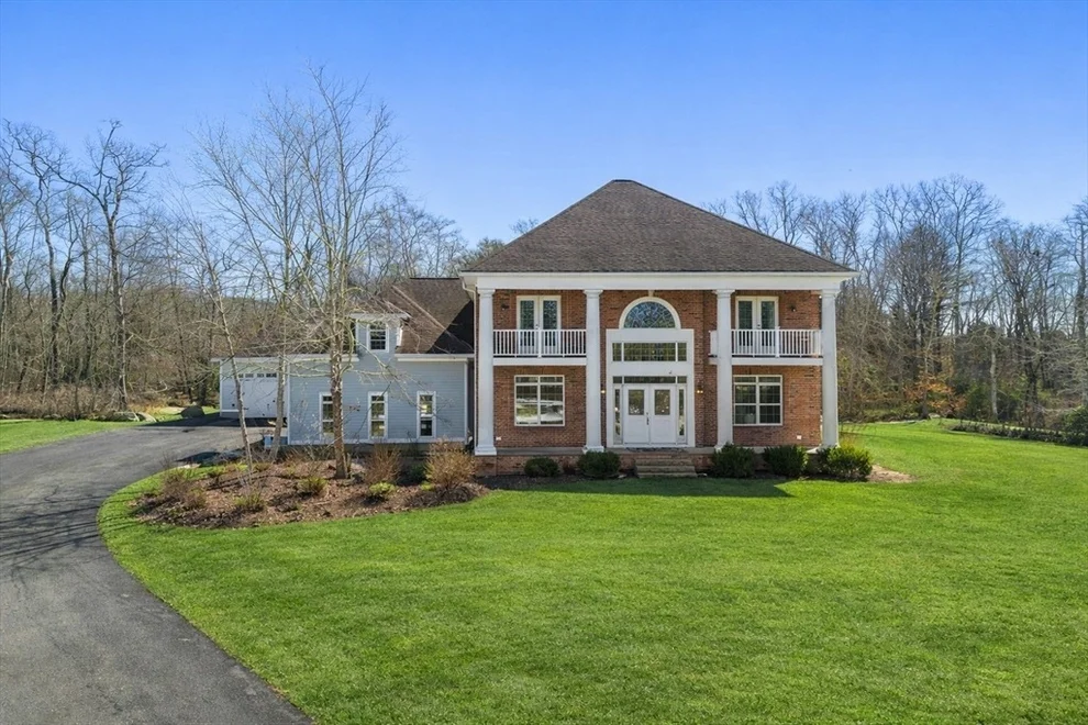 Unit for sale at 7 Taber Ln, Westport, MA 02790