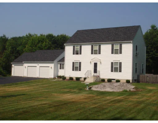 Unit for sale at 695 Town Farm Rd., Warren, MA 01083