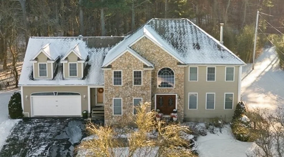 Unit for sale at 28 Beninati Farm Rd, Bridgewater, MA 02324