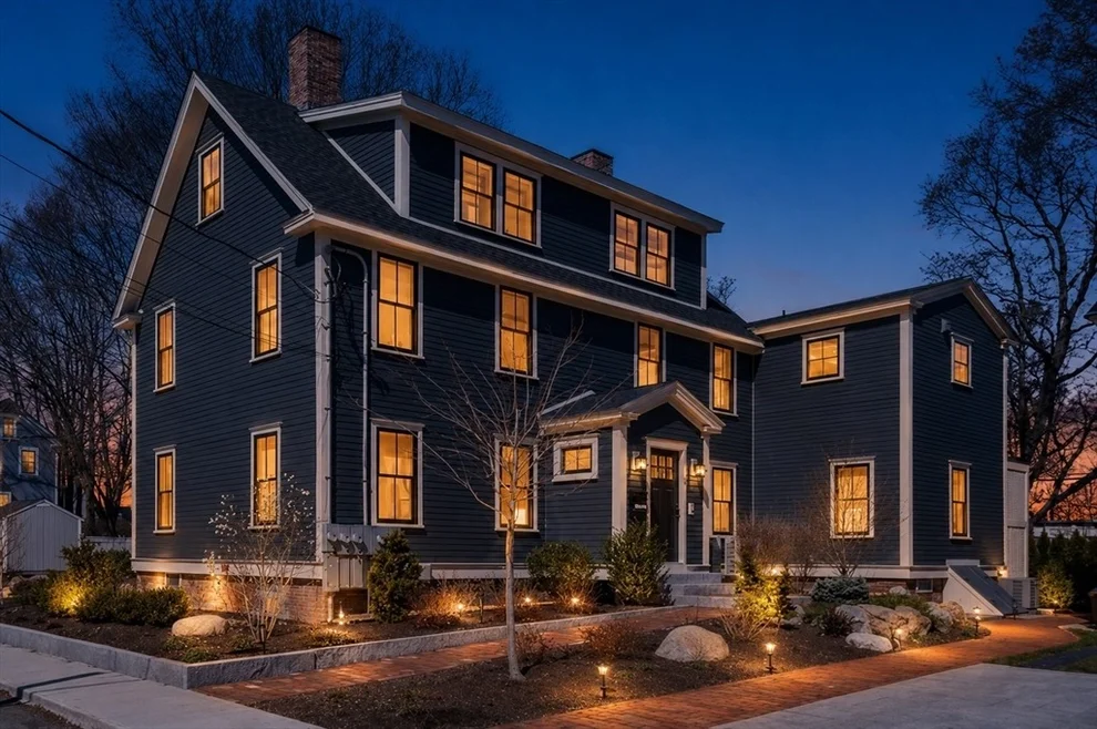 Unit for sale at 6 Center, Amesbury, MA 01913