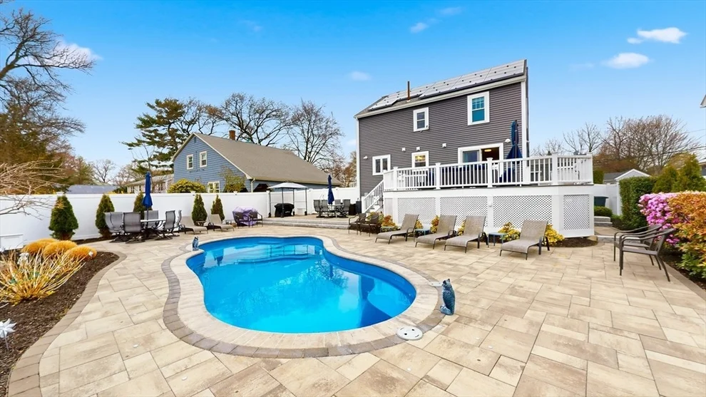 Unit for sale at 17 Lenox Ave, Saugus, MA 01906