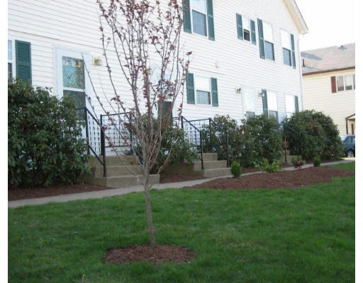 Unit for sale at 119 Union St, Westfield, MA 01085