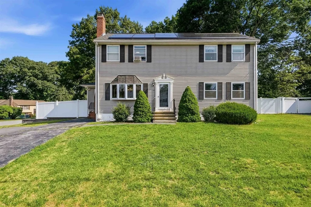 Unit for sale at 22 Colonial Drive, Salem, NH 03079