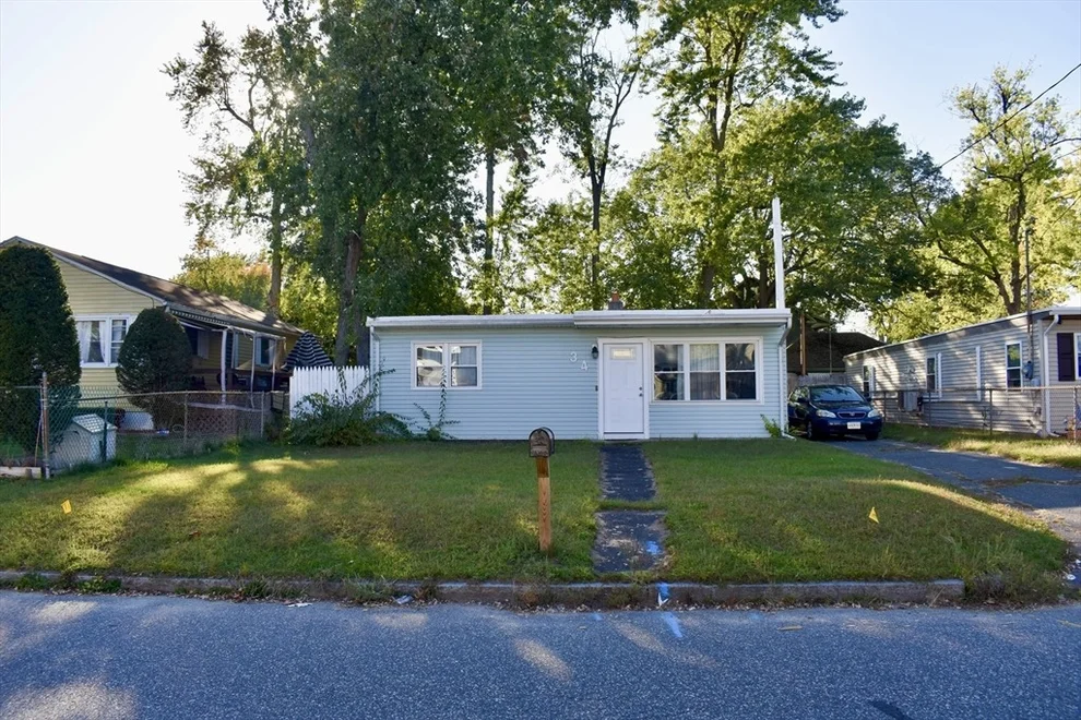 Unit for sale at 34 Wallace St, Springfield, MA 01119