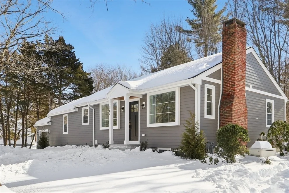 Unit for sale at 142 Bacon St, Natick, MA 01760