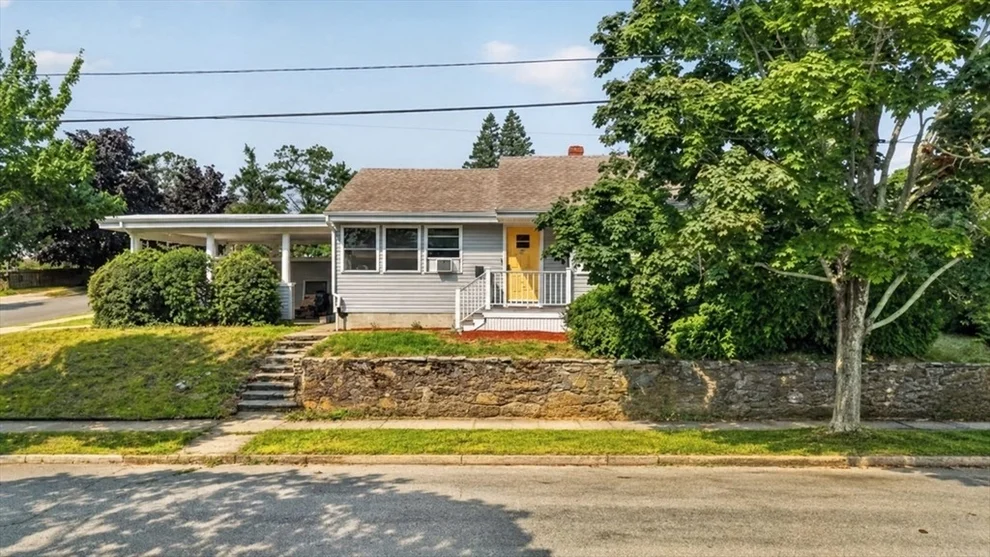 Unit for sale at 221 Rochambeau St, New Bedford, MA 02745