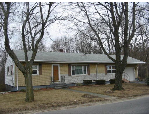 Unit for sale at 33 Hingham Rd, Grafton, MA 01536