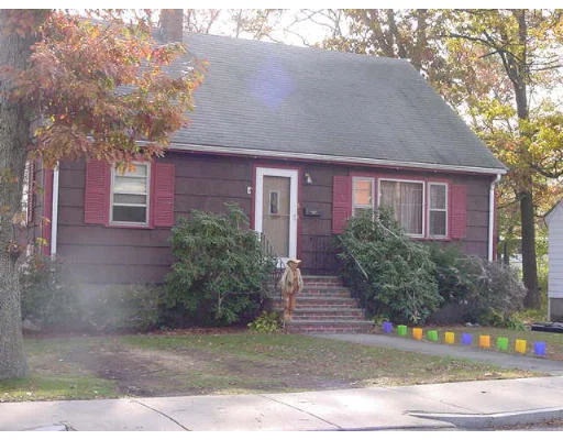 Unit for sale at 5 Pearl St, Woburn, MA 01801