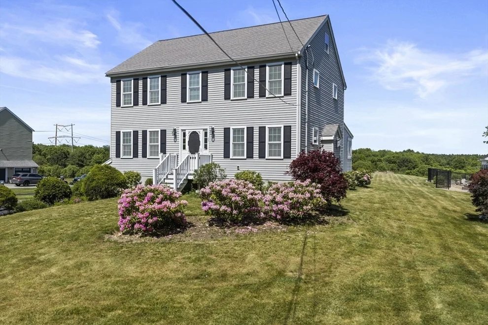 Unit for sale at 67 Franklin St, Halifax, MA 02338