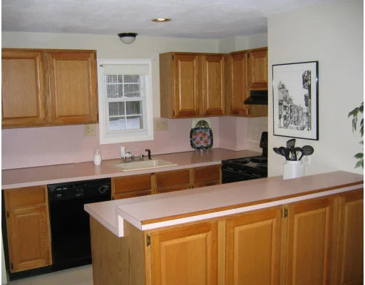 Unit for sale at 25-0 Arlington Road, Woburn, MA 01801