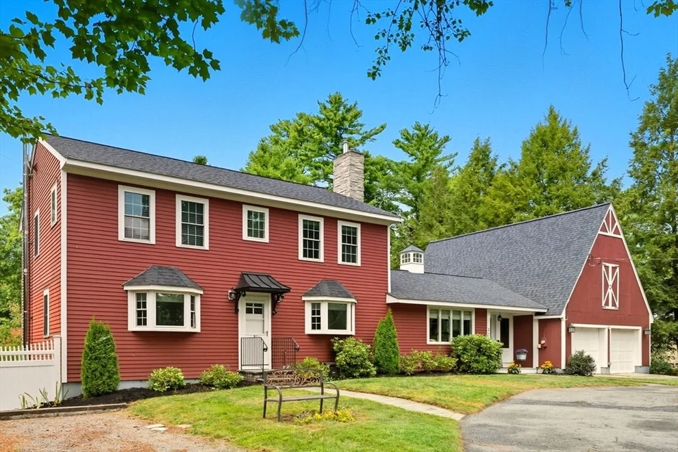 Unit for sale at 40 East Street, Topsfield, MA 01983